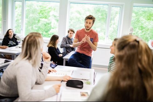 Fleire vel studieførebuande, men yrkesfag framleis størst