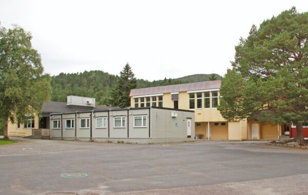 Vil ta i bruk Måseide skule
