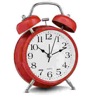 Ein time ekstra natt til søndag