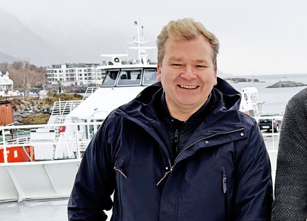 Held fram som Frp-leiar