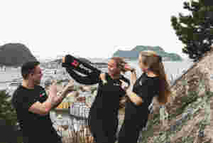 Skiftar namn til Sporty