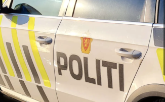 Kollisjon mellom bil og hjort