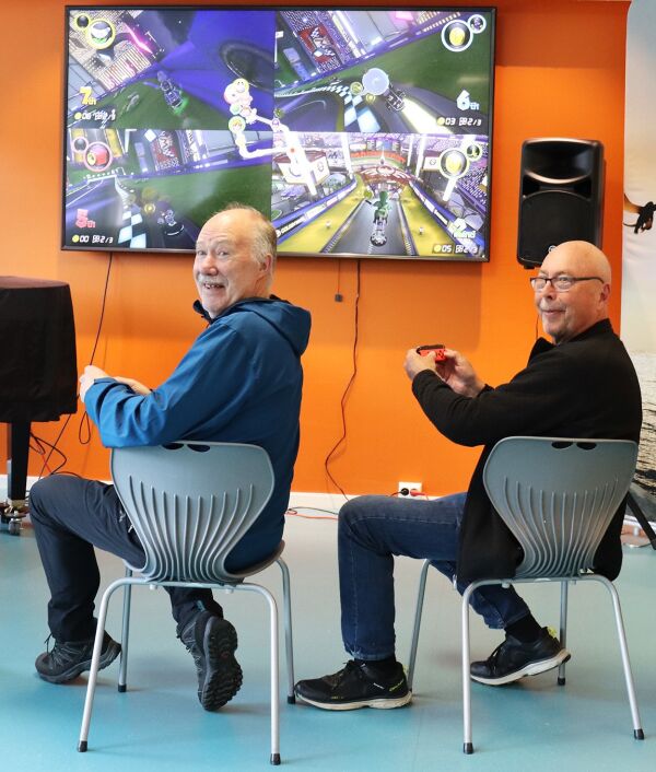 Seniorar som gir gaming ein sjanse