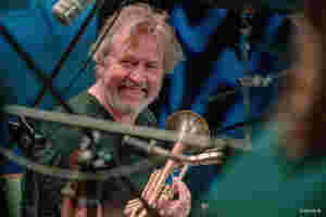 Stadig ny musikk på gang