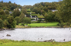 Desse eigedomane har fått ny eigar